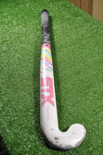 STX Safari 28 inches long field hockey stick #426