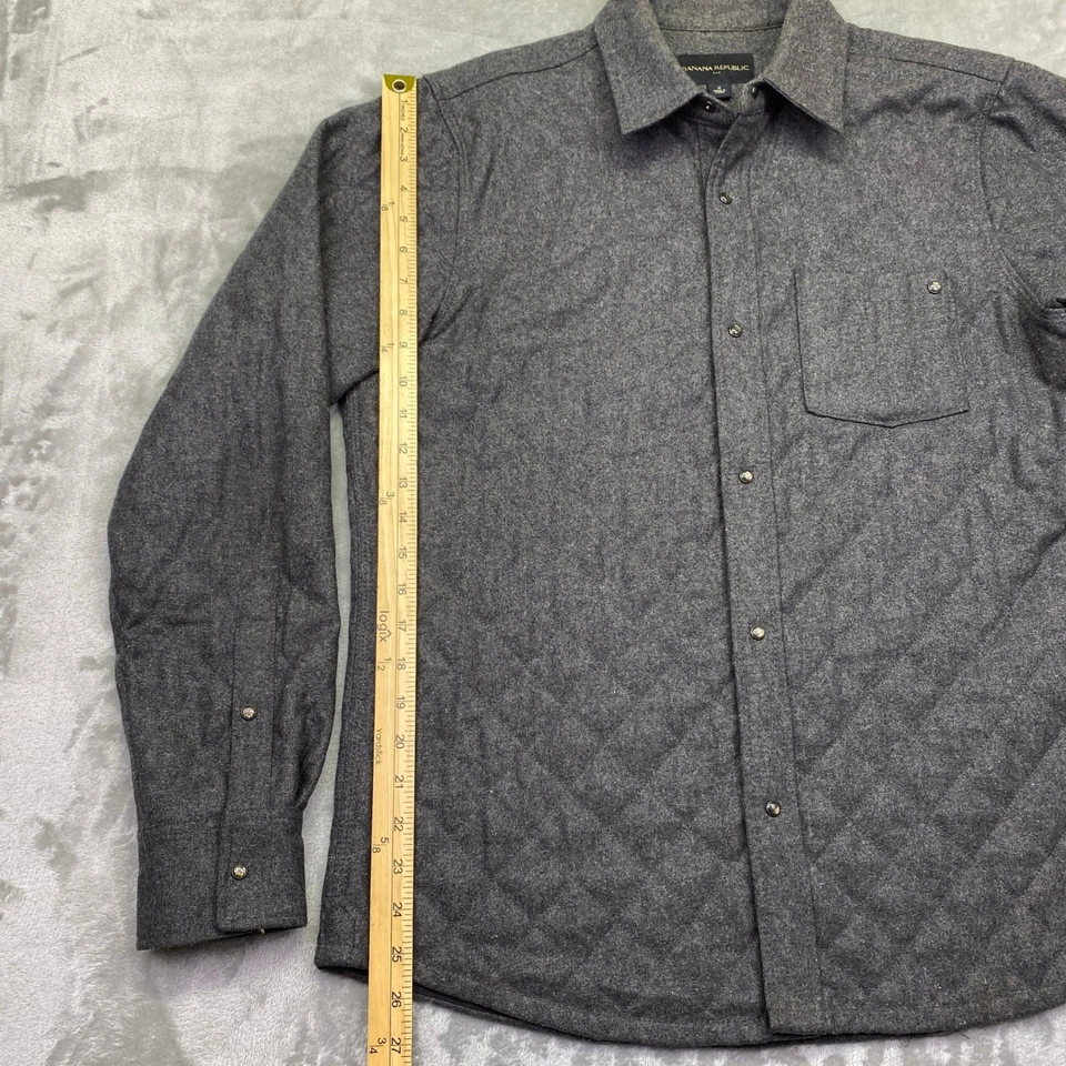 Camisa Chaqueta acolchada con botones Banana Republic para hombre gris mezcla de lana talla M Foto 4 de 4