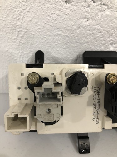Ford Expedition 1997, 1998 control de temperatura CA trasero, F75H-19E764-CB, fabricante de equipos originales - Imagen 8 de 9