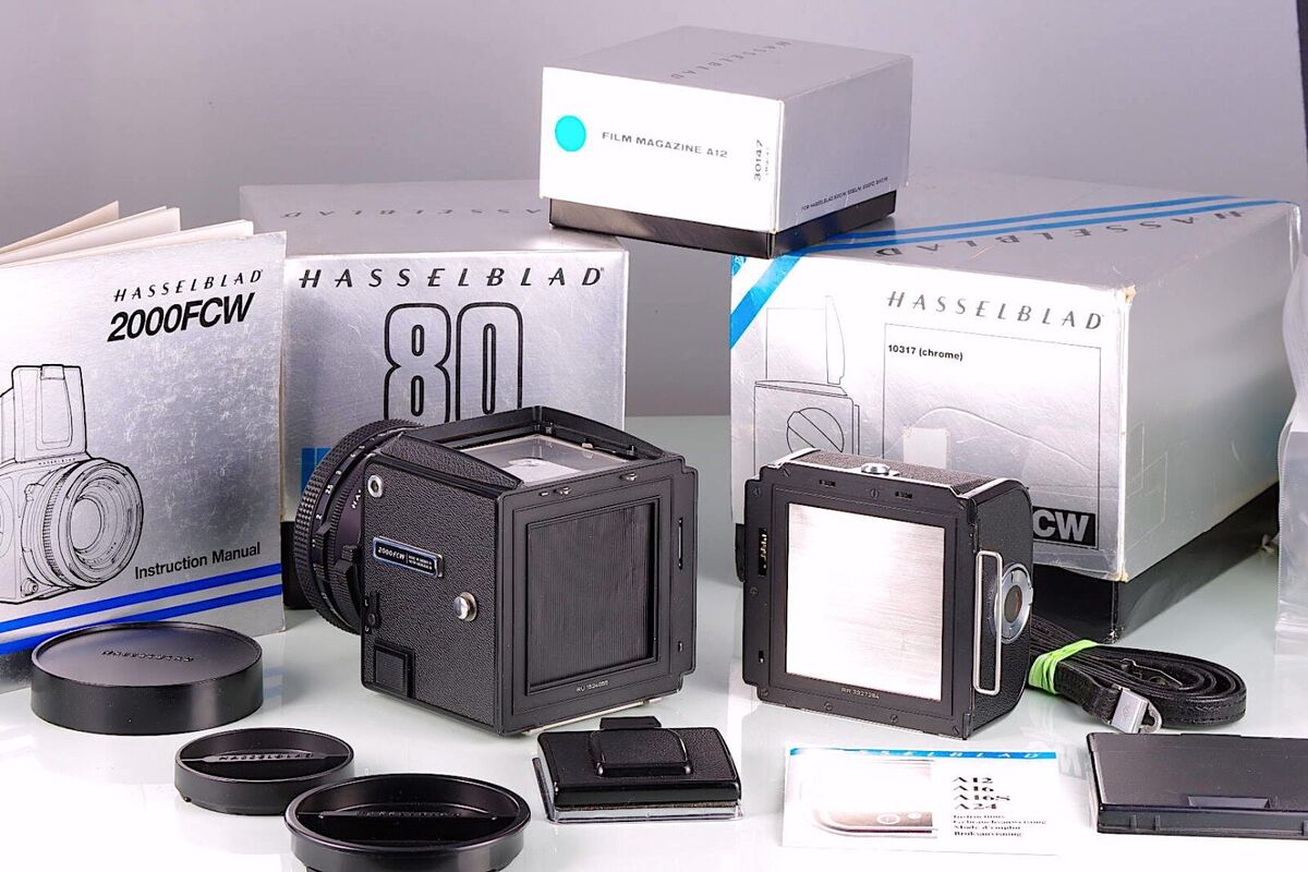 PREMIUM CLASSIC SLR 6x6 HASSELBLAD 2000 FC/W BLACK + PLANAR PREMIUM CLASSIC SLR 6x6 HASSELBLAD 2000 FC/W BLACK + PLANAR