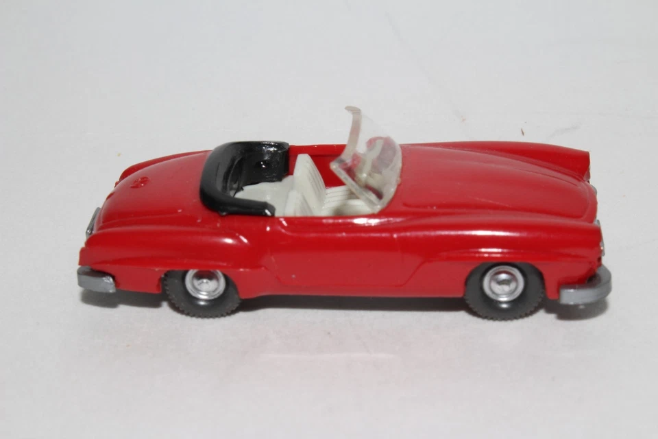 Wiking, Mercedes Benz 190 SL, Red - Image 2 of 4