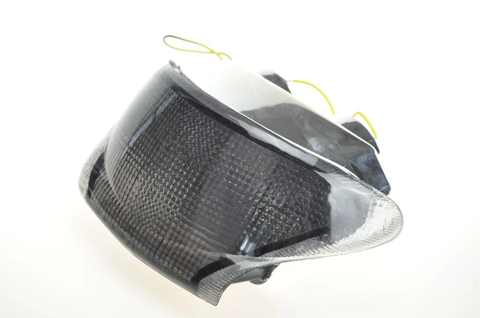 Luz trasera LED señal de giro apta para Triumph 97-01 velocidad triple Daytona 595 995i humo Foto 2 de 4