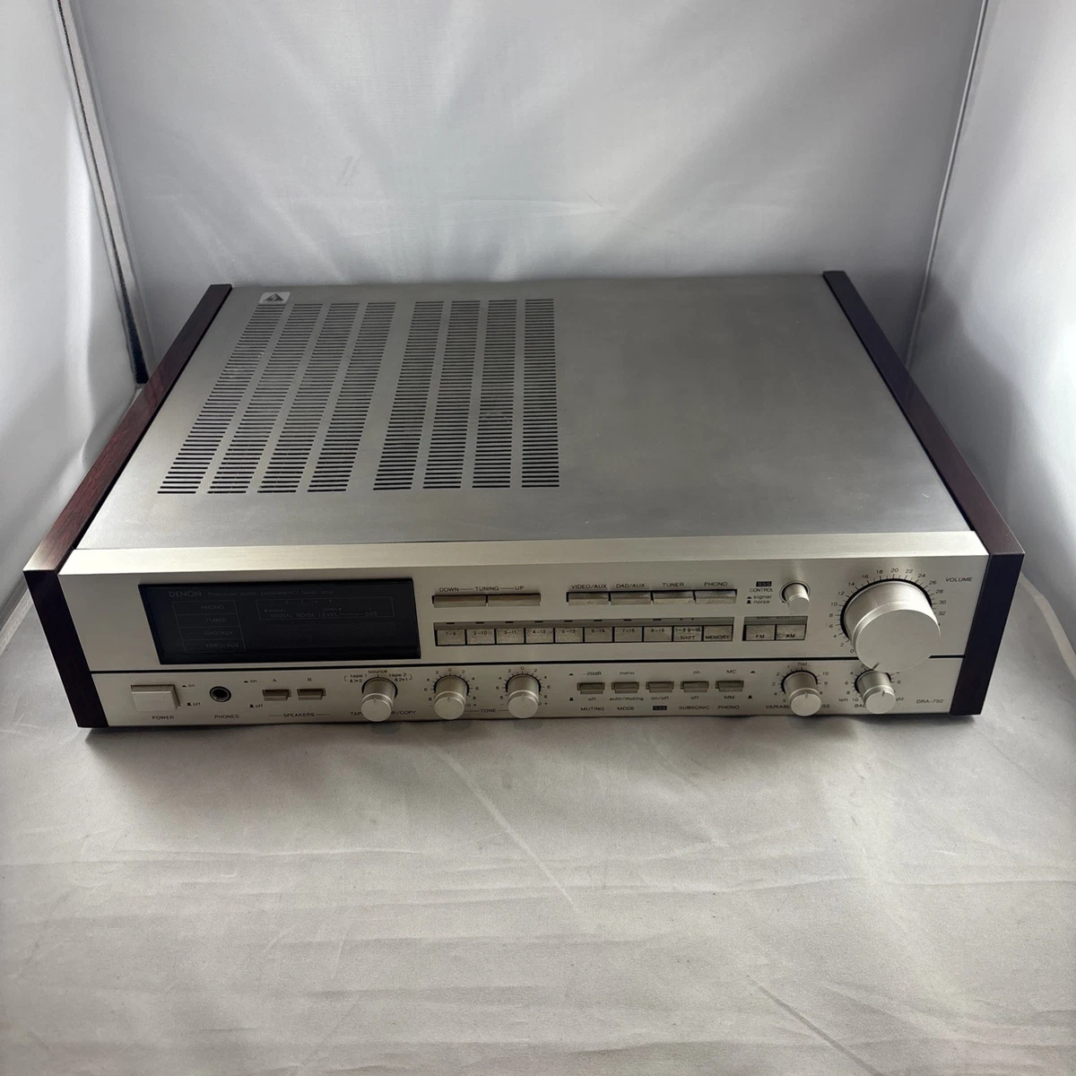 Preços baixos em Peças e acessórios para Eletrônicos Denon Vintage