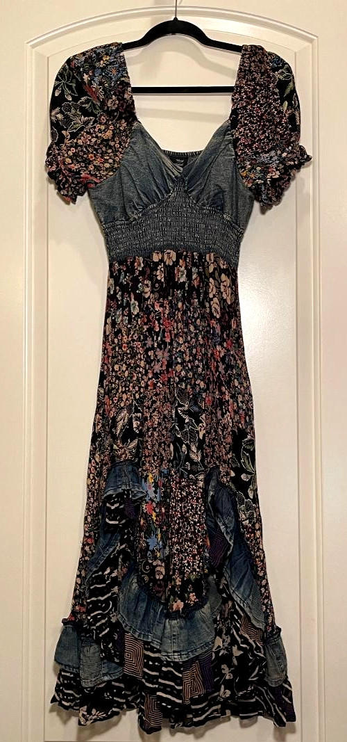 Young Threads Womens BOHO, chambray/floral elastic bodice fit, ruffles, Dress, S
