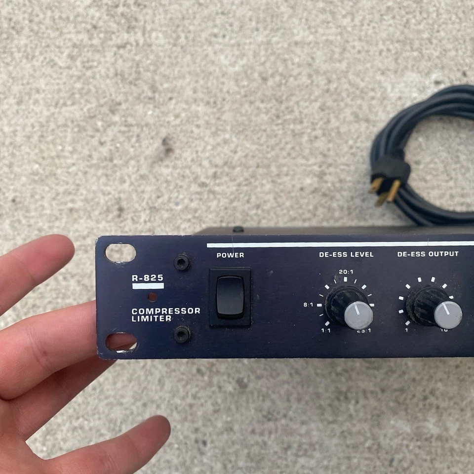 Vintage DOD R-825 Compressor Limiter Rack Mount Untested - Image 2 of 4