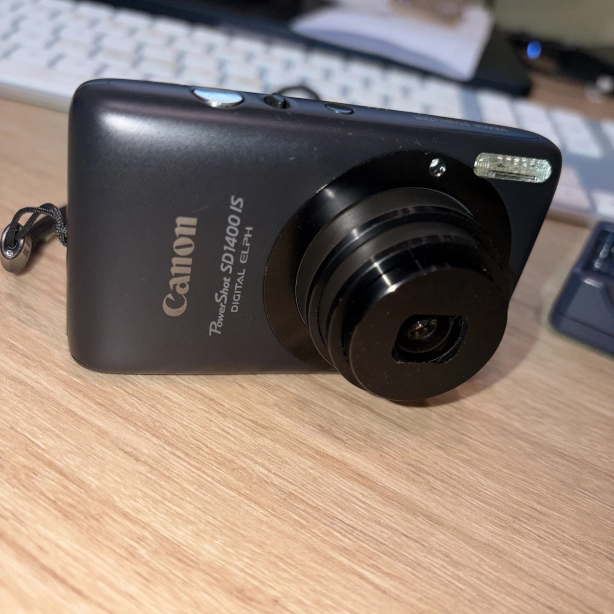 カメラ、光学機器 Canon キャノン PowerShot パワーショット SD1400 IS