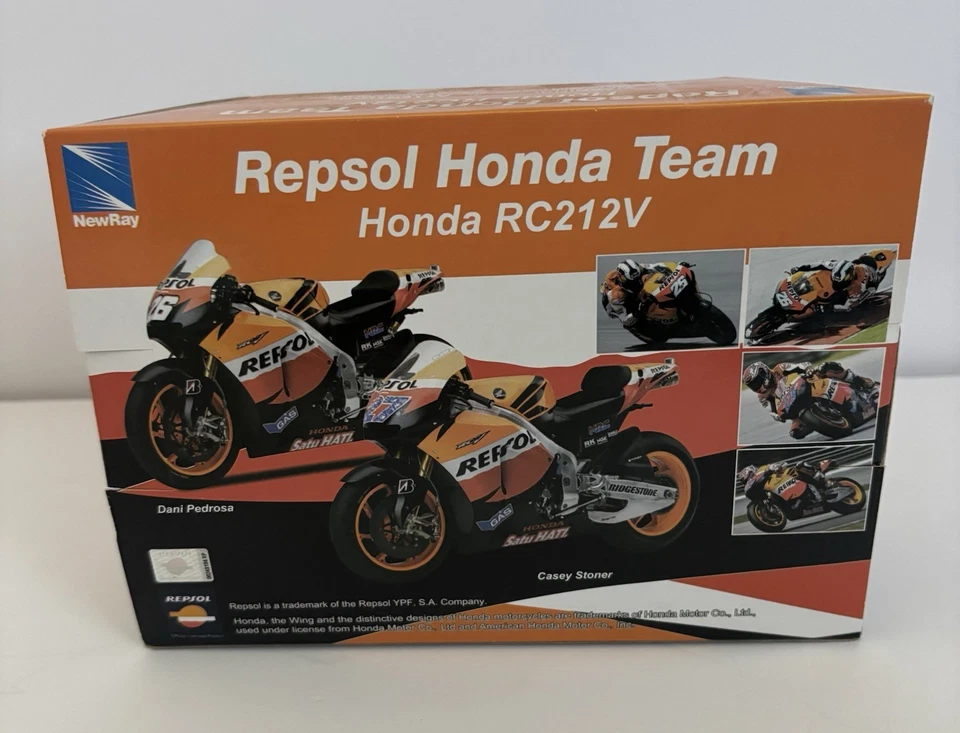 NewRay Repsol Honda Team Honda RC212V  Dani Pedrosa No 26 1:12 Diecast 2013 NIB - Image 4 of 4