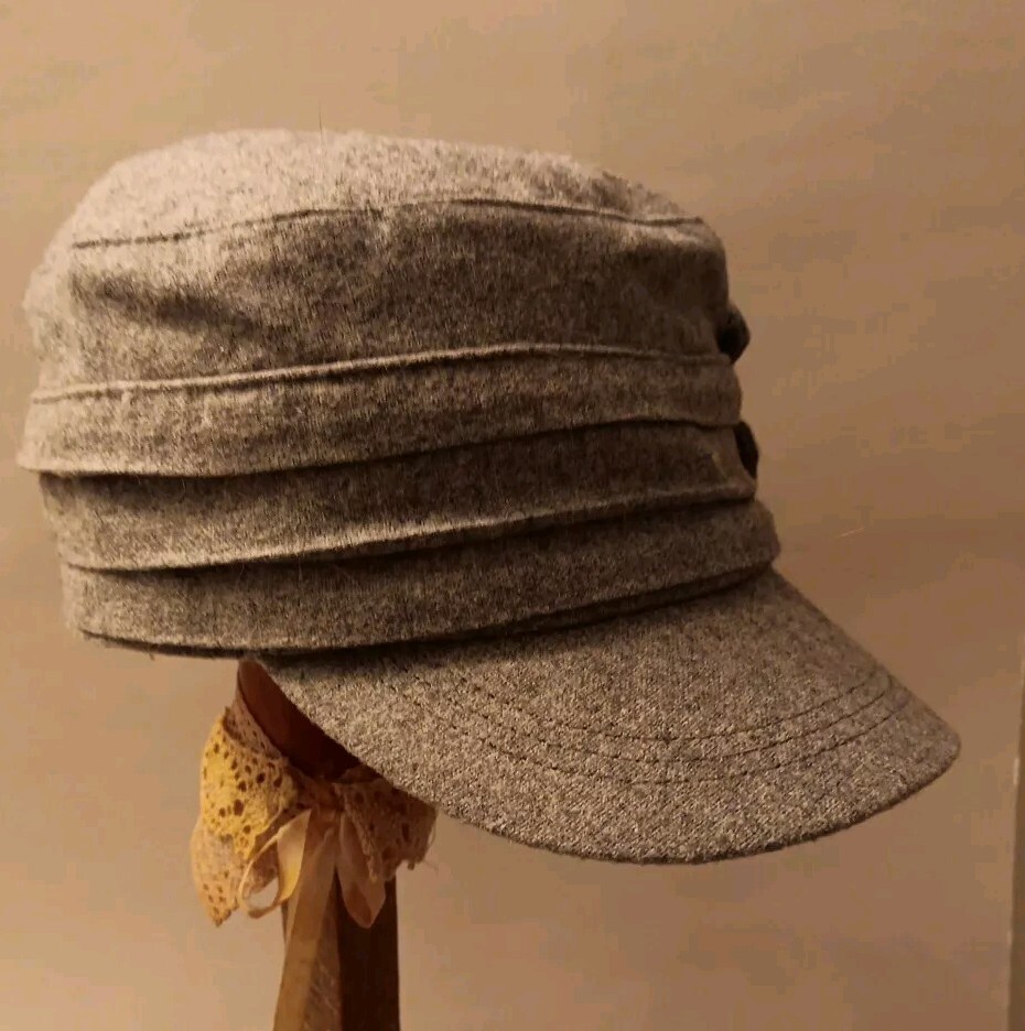 Womans Gray Wool Blend Baseball Cap With Flower A… - image 3