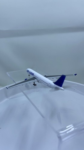Herpa Wings 1:500 Air Luxor Airlines Airbus A330-300 Aircraft Reg#CS-TMT 514804 - Picture 12 of 17