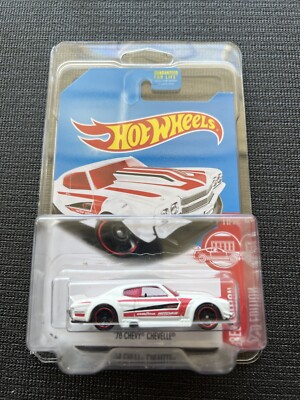 Hot Wheels Target Exclusive Red Edition '70 Chevy Chevelle Hotchkis Protector