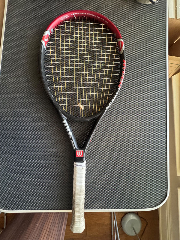 Wilson Hyper Hemmer 3.4  115 sq 4 3/8 grip Tennis Racquet