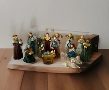 1997 Lang & Wise Susan Winget “Adore Him” 16-Piece Nativity Set • New in Box