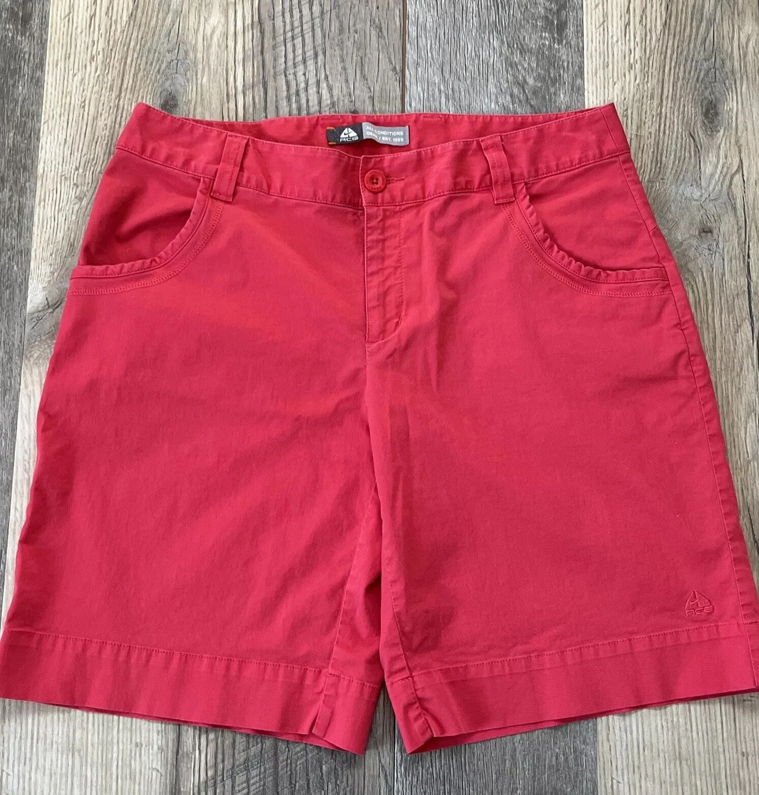 NIKE ACG Bermuda Golf Shorts Donna 10 Rosa Vibrante Outdoor Abbigliamento Attivo Chino