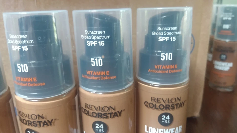 Lot Of 4 Revlon ColorStay 24hr Combination/Oily Skin Matte Foundation 510 Pecan  - Image 3 of 4