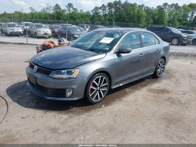 Used Radiator fits: 2013 Volkswagen Jetta gli exc. City 2.0L gasoline w/turbo Gr - Imagem 3 de 4