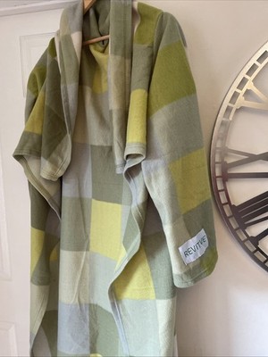 Revitive Kapuzendecke Oversized Fleece Oodie Style grün kariert One Size