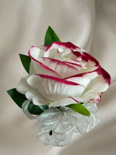 Hand Made pin on boutonniere Set