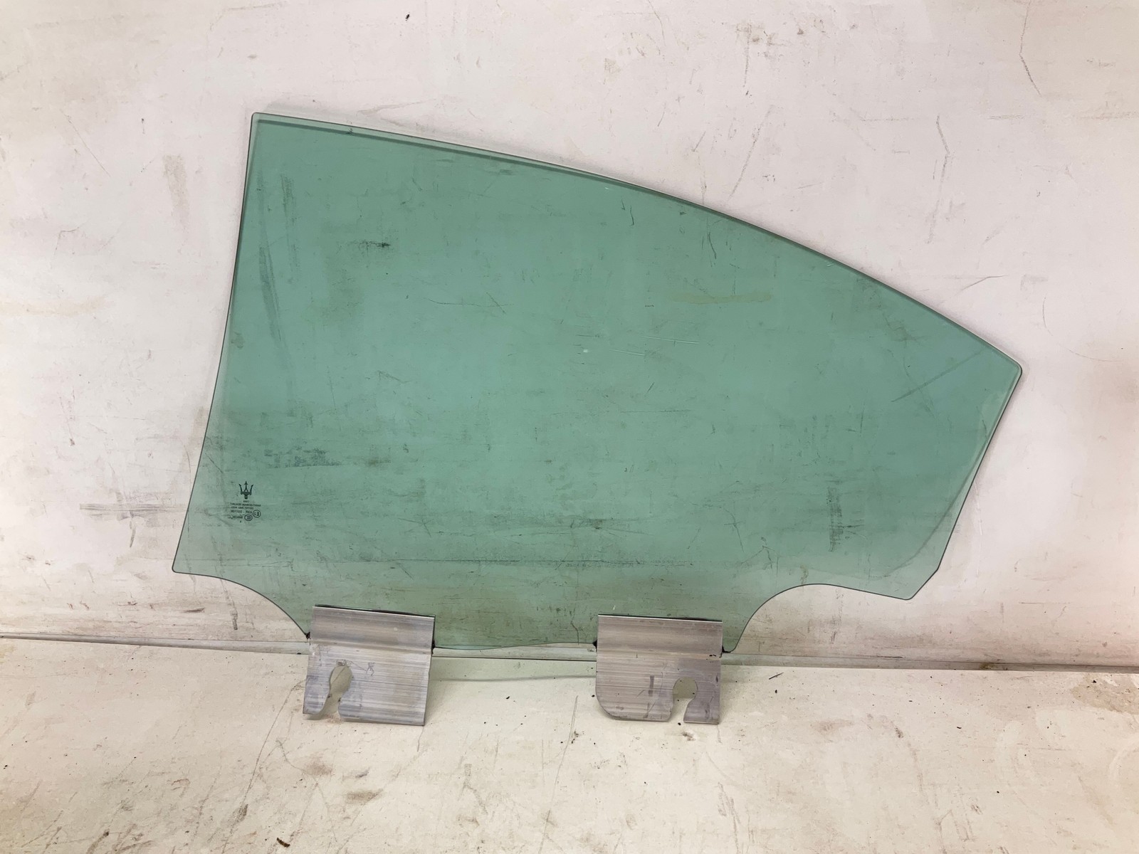 14-22 Maserati Ghibli S Q4 Rear Right Passenger Side Door Glass