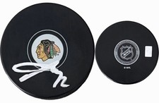 ALEX VLASIC SIGNED CHICAGO BLACKHAWKS LOGO HOCKEY PUCK BOSTON UNIVERSITY