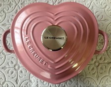 Plato Corazón Le Creuset Amour con Mango Lazo 20cm Rosa Francesa Hierro Fundido Regalo Sin Usar