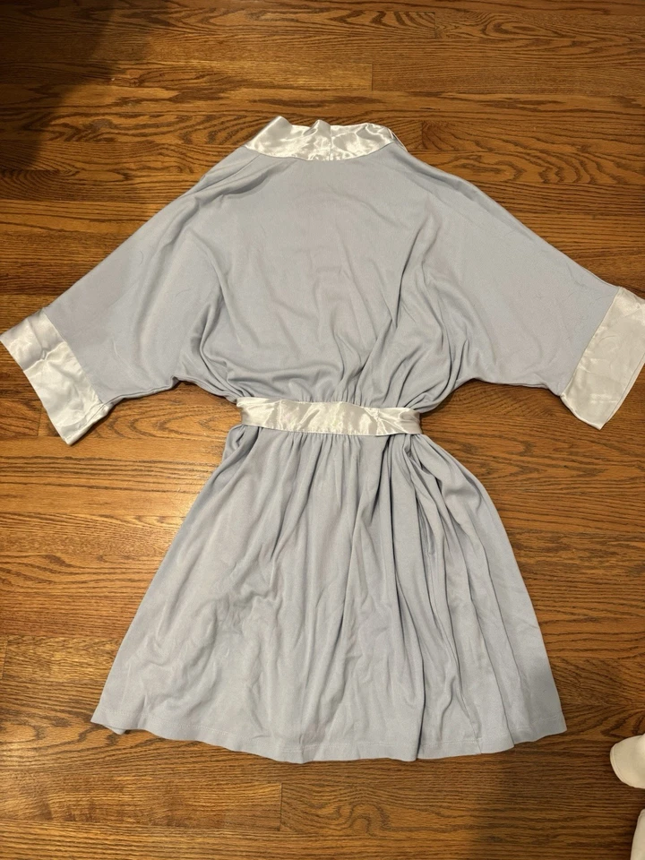 Bata kimono tejida acanalada PJ Harlow Shala azul mañana talla XS/S ribete satinado/corbata usada en excelente estado Foto 3 de 4