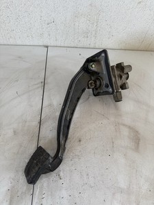 2012-2023 KENWORTH T680 BENDIX FOOR BRAKE PEDAL W/ VALVE K108293 K046310 OEM
