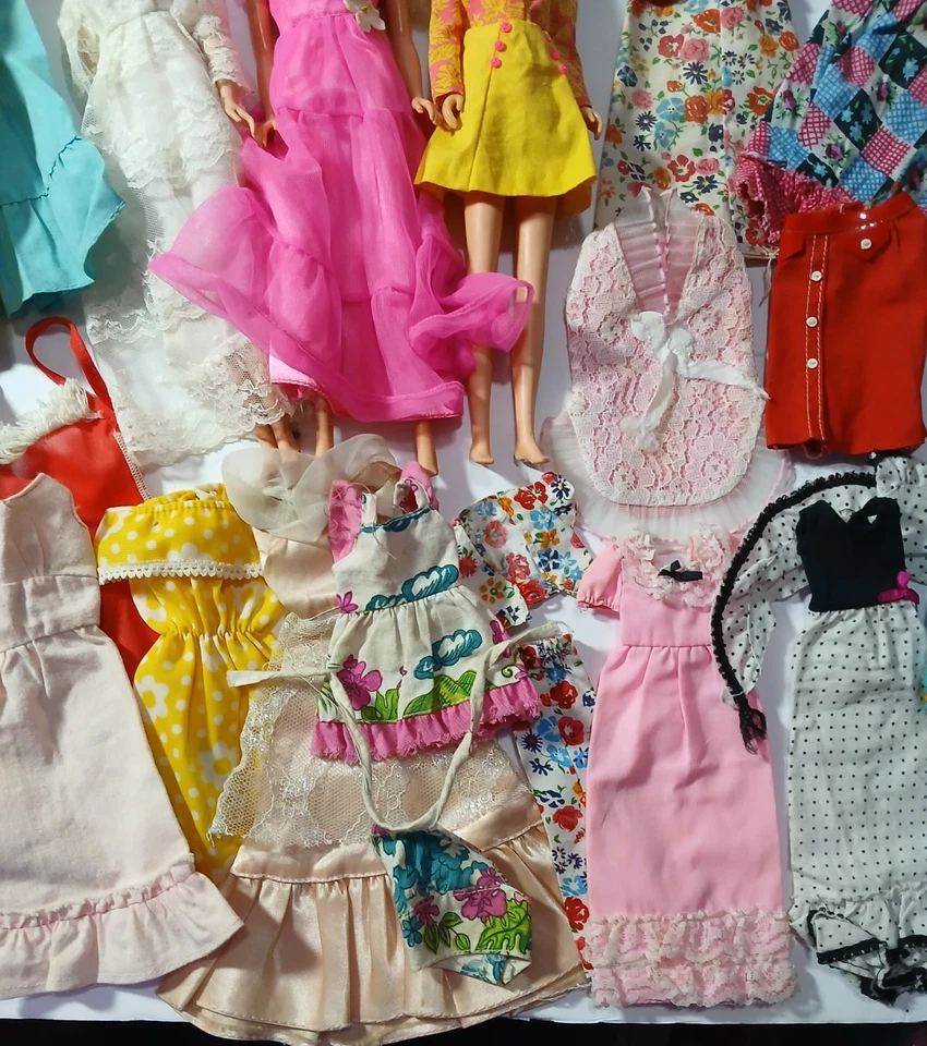 Lote Barbie Mod Años 60, P.J/Francie y Caseyand 40 piezas Ropa Foto 3 de 4
