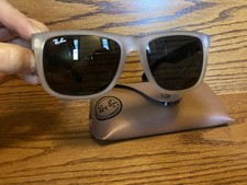Ray Ban RB4165 Justin 6512/87 54 16-145 3N Sunglasses Lightly Used