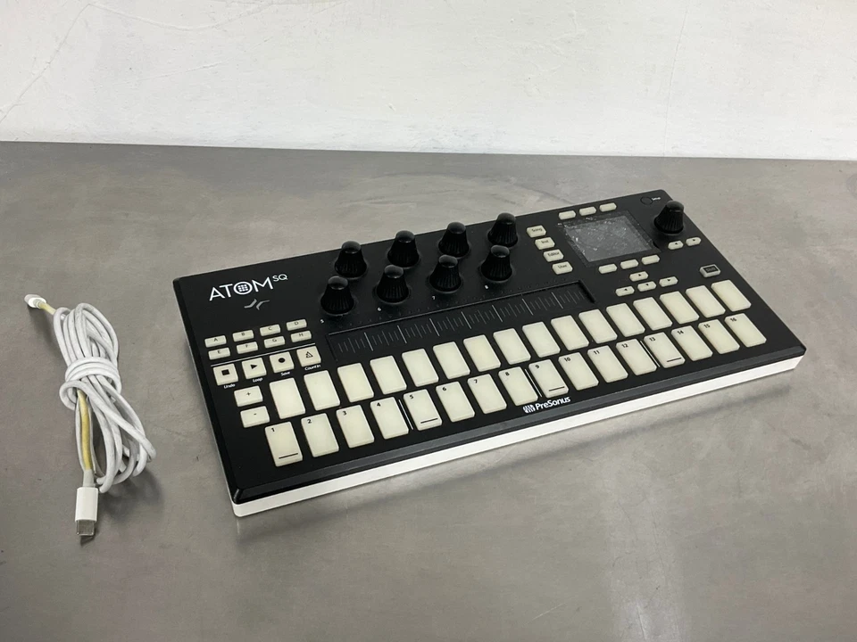 PreSonus ATOM SQ - USB MIDI Pad y Controlador de Teclado Foto 2 de 4