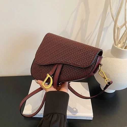 New Women Leather Shoulder Bags Underarm Bag Saddle Shape Pendant Crossbody Bag - Bild 48 von 51