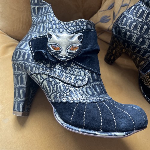 Irregular Choice Ankle Leather Boots UK 4 EU 37 Womens Miaow Black Pre-loved - Picture 5 of 7