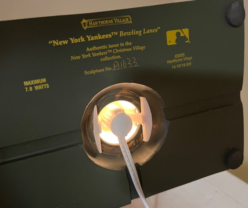 Hawthorne Village New York Yankees Christmas Village NYY Yankees