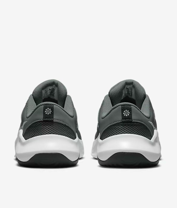 Men Nike Legend Essential 3 NN Training Shoes Smoke Grey