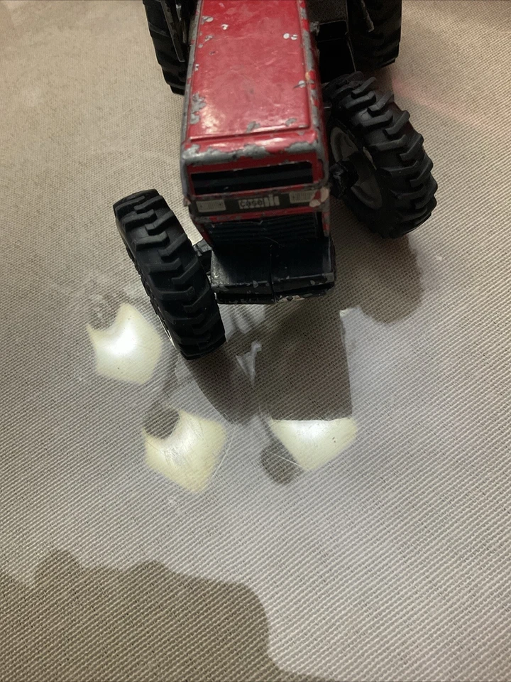 "Tractor de juguete Ertl Case International vintage de 6"" de longitud" Foto 2 de 4