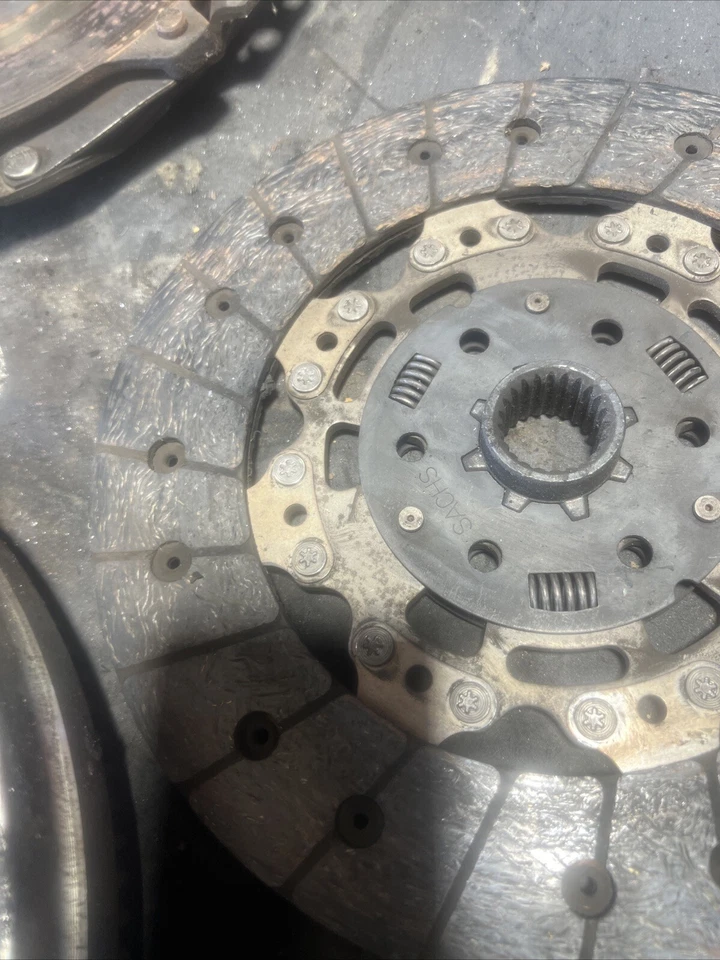 2294000111 KIT Cluch VOLVO/Ford Flyweel doble masa y5 Foto 2 de 4