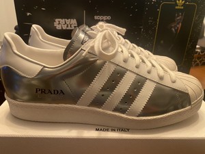 silver metallic superstar