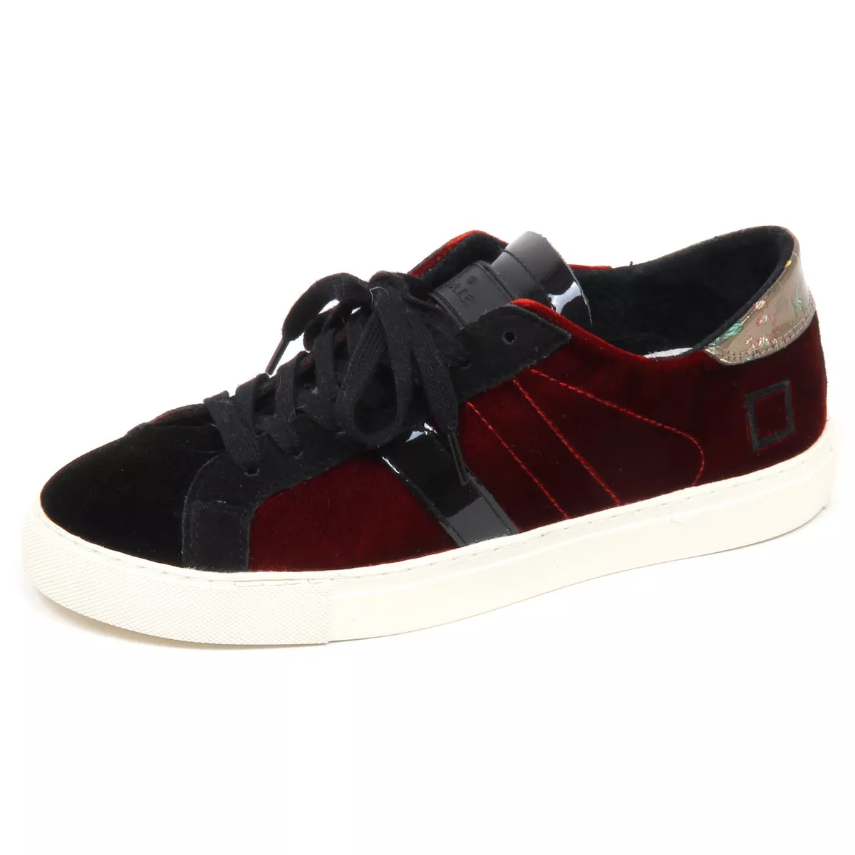Sneakers rialzo shop interno