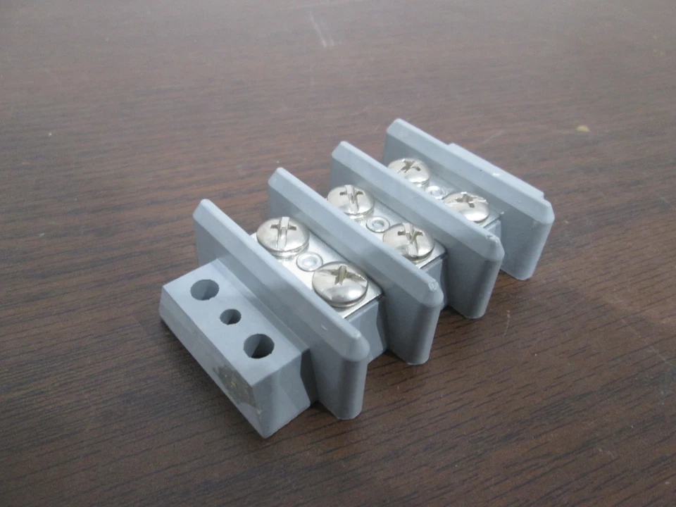 Kulka, 603, 3 Position Terminal Block, Used - Image 2 of 4