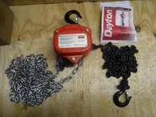 New Dayton 29XP24 Manual Chain Hoist 1000 Lb. Lift 10 Foot 1/2 Ton FAST SHIP