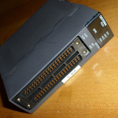 Mitsubishi Electric Melsec-Q Series PLC 4-Axis Positioning Unit QD75M4 - Picture 3 of 3