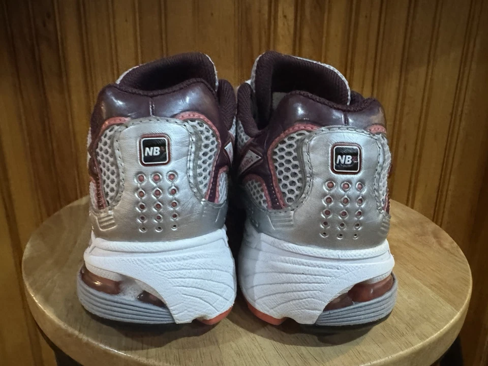 New Balance 758 Womens Running Shoes Size 7.5 - Image 4 of 4