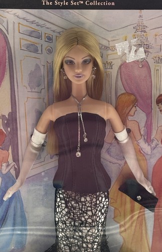 2001 Mattel Society Girl Barbie Doll Style Collection Collector Edition - Picture 2 of 10