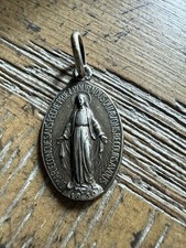 Madre Virgen María Medalla Milagrosa Conocida como Medalla de la Inmaculada Concepción