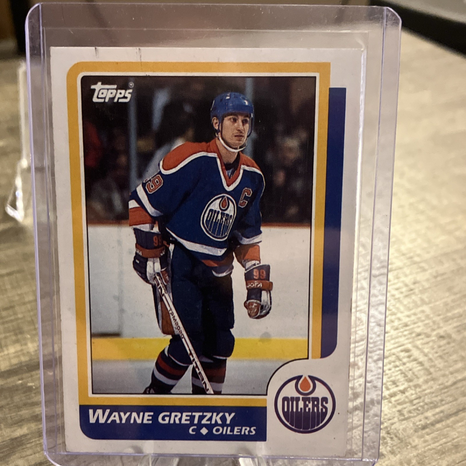Topps 1986-87 Wayne Gretzky Edmonton Oilers NHL Ice Hockey Base Set Card #3