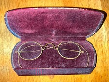 vintage eyeglasses with case