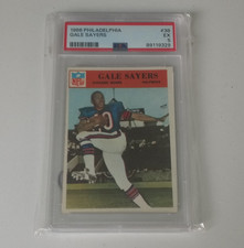 Philadelphia 1966 Gale Sayers Rookie Chicago Bears #38 PSA 5 EX Graded Card. rookie card picture