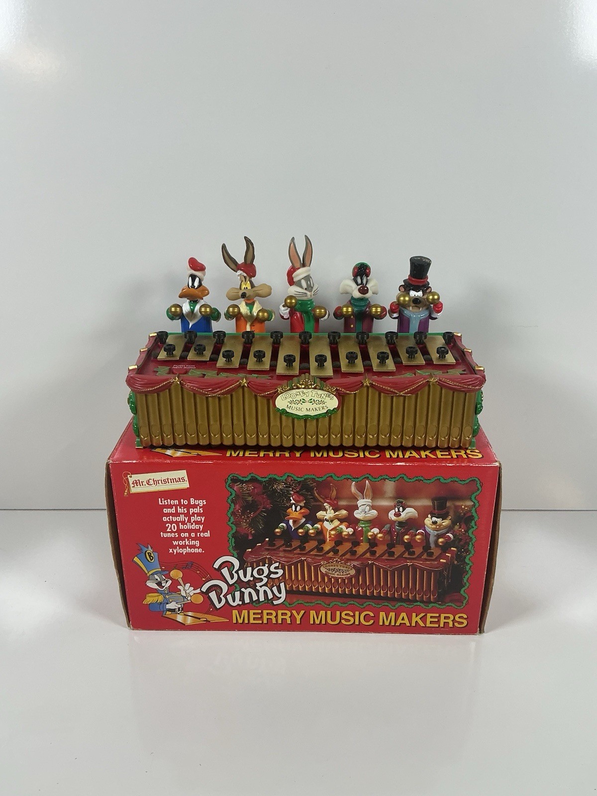 Vintage 1996 Bugs Bunny Merry Music Makers (Open)