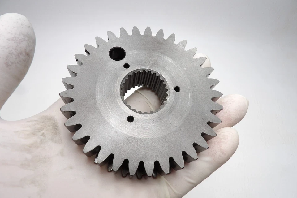 本田 VF750 VF75C 麦格纳原始设备制造商发动机零件主驱动齿轮 23110-ML7-010 — 第 3/4 张图片