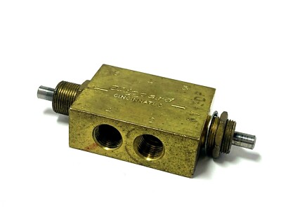 Clippard FV-3DP 3-Way Spool Double Plunger 2 Position Valve 1/8'' NPT