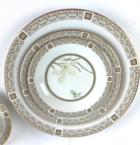 Vintage Royal Doulton China, Lot, White Nile 5 Pc Place Setting 1978, 26 pieces - 第 3/5 張圖片